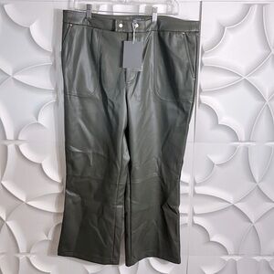 NEW Grey collective faux leather wide leg pants sz 14.  (95)